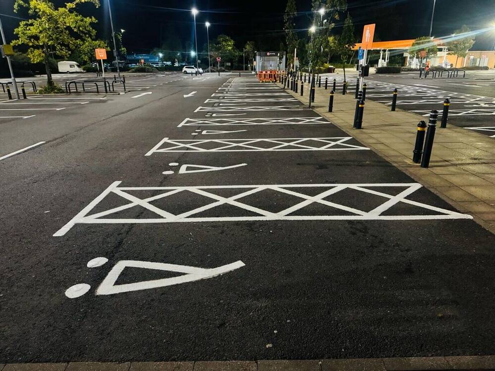 What’s the Difference Between Thermoplastic and MMA Line Marking?