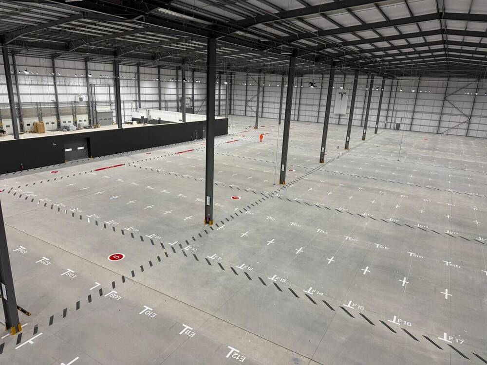How Are Warehouse Floor Markings Applied?